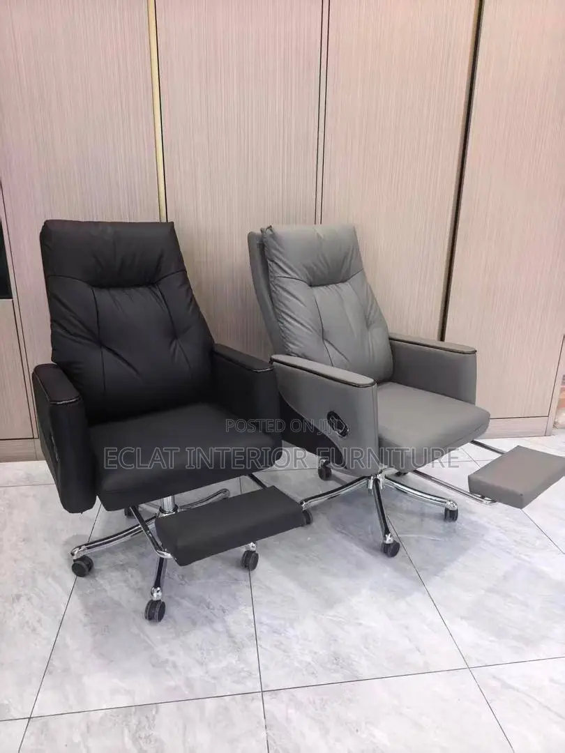 Executive Office Chair With Legrest