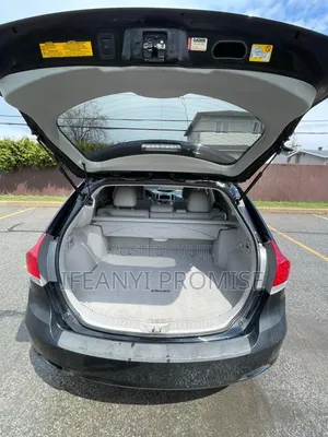 Toyota Venza AWD 2011 Black