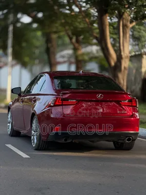 Lexus IS 2014 Red