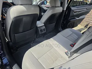 Lexus ES 350 FWD 2016 Blue