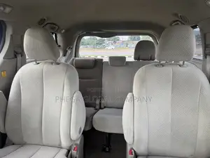Toyota Sienna LE 8 Passenger 2012 Teal