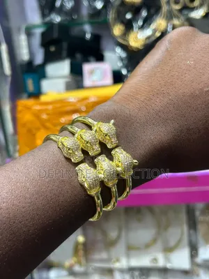 Top Quality Bangle