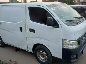 Nissan Caravan (Urvan) 2016 White