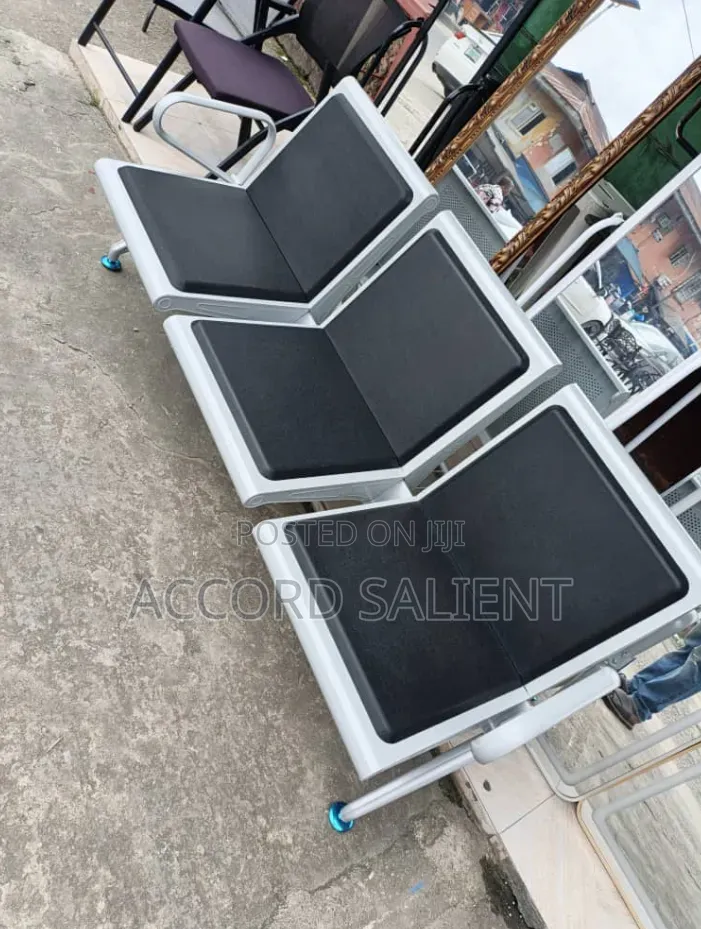 3 Seater Visitors Chair