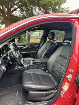 Mercedes-Benz C300 Sport 4Matic Sedan AWD (3.5L 6cyl 7A) 2013 Red