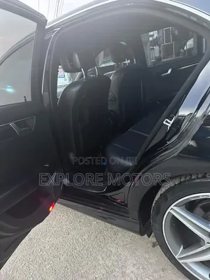 Mercedes-Benz C350 2013 Black