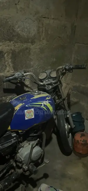 TVS 2020 Blue