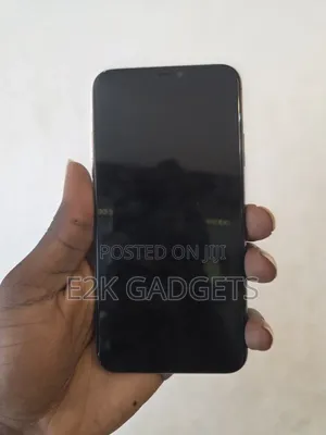 Apple iPhone 11 Pro Max 64 GB Gold