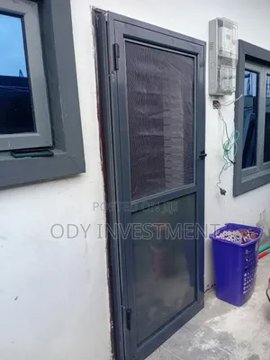 Grey Door Net