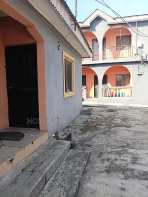 Mini Flat in Akesan for rent