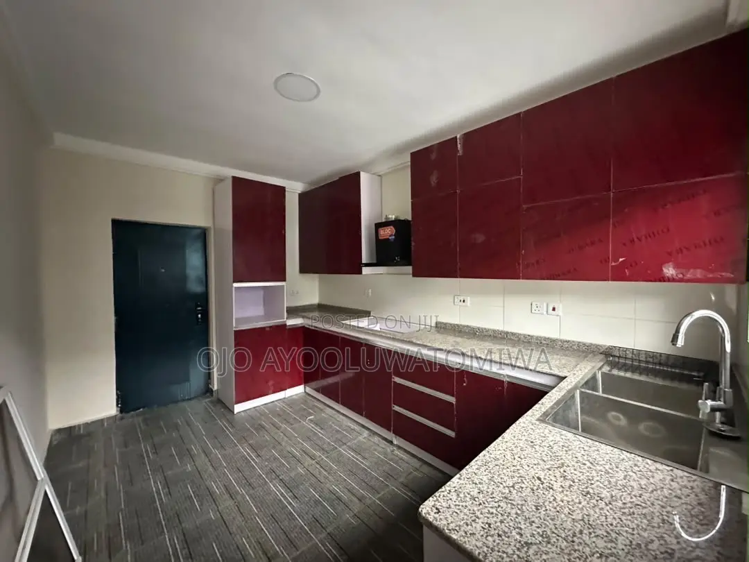 3 Bedroom Semi Detached Duplex