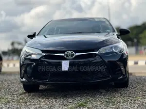 Toyota Camry SE 4dr Sedan (2.5L 4cyl 6A) 2016 Black