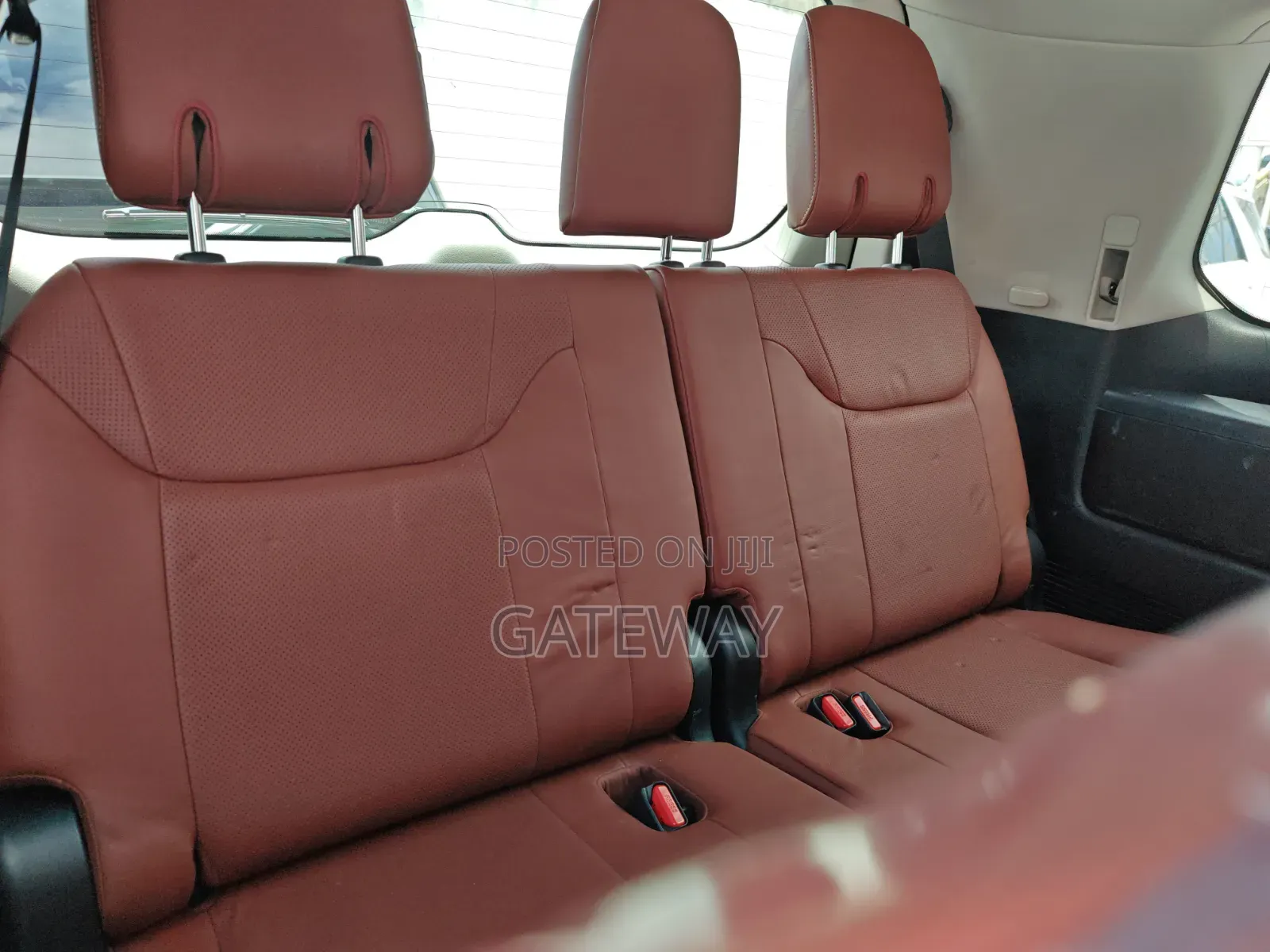 Lexus LX 2019 White