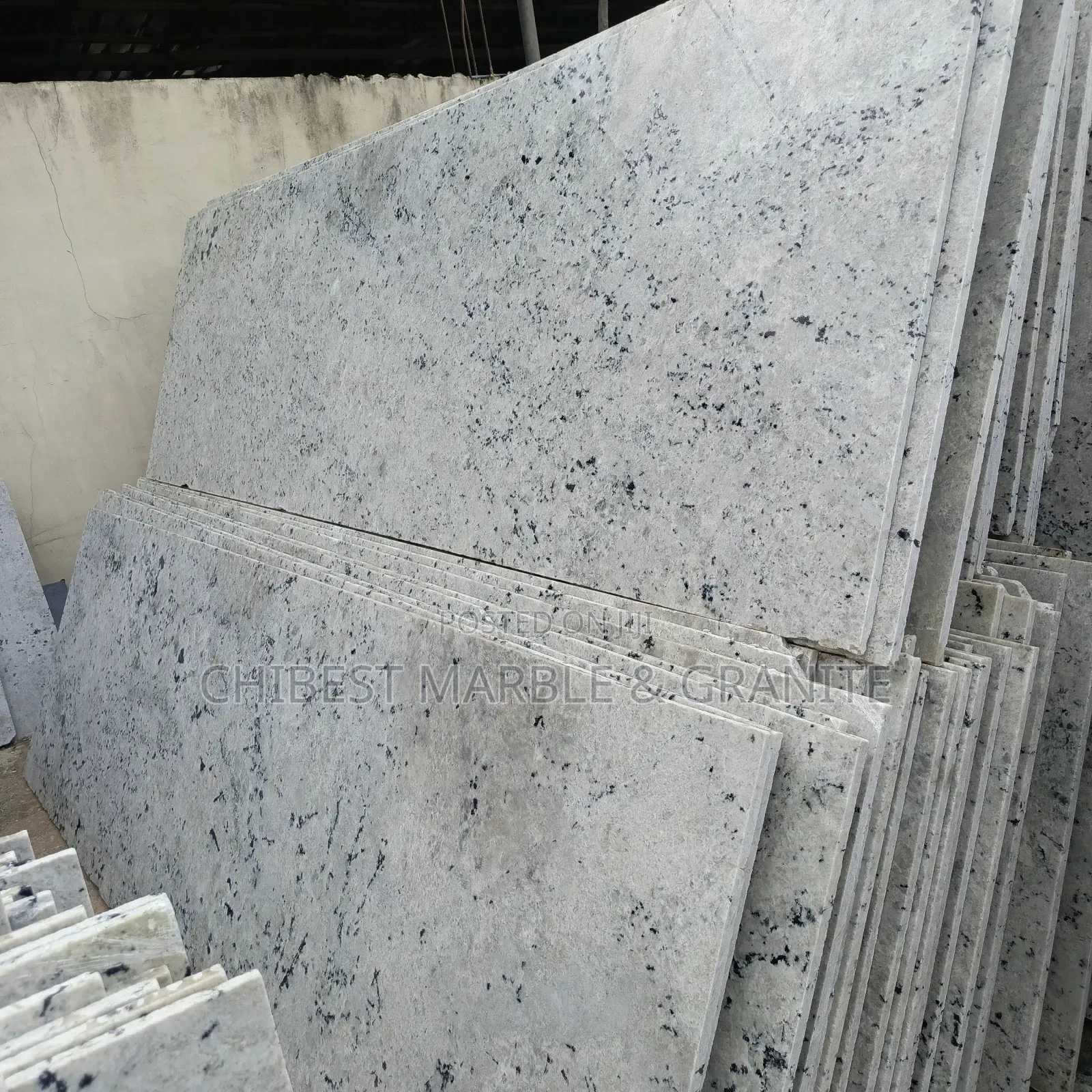 Luxury Marble Granite Slabs for Kitchen Countertop and Staircase