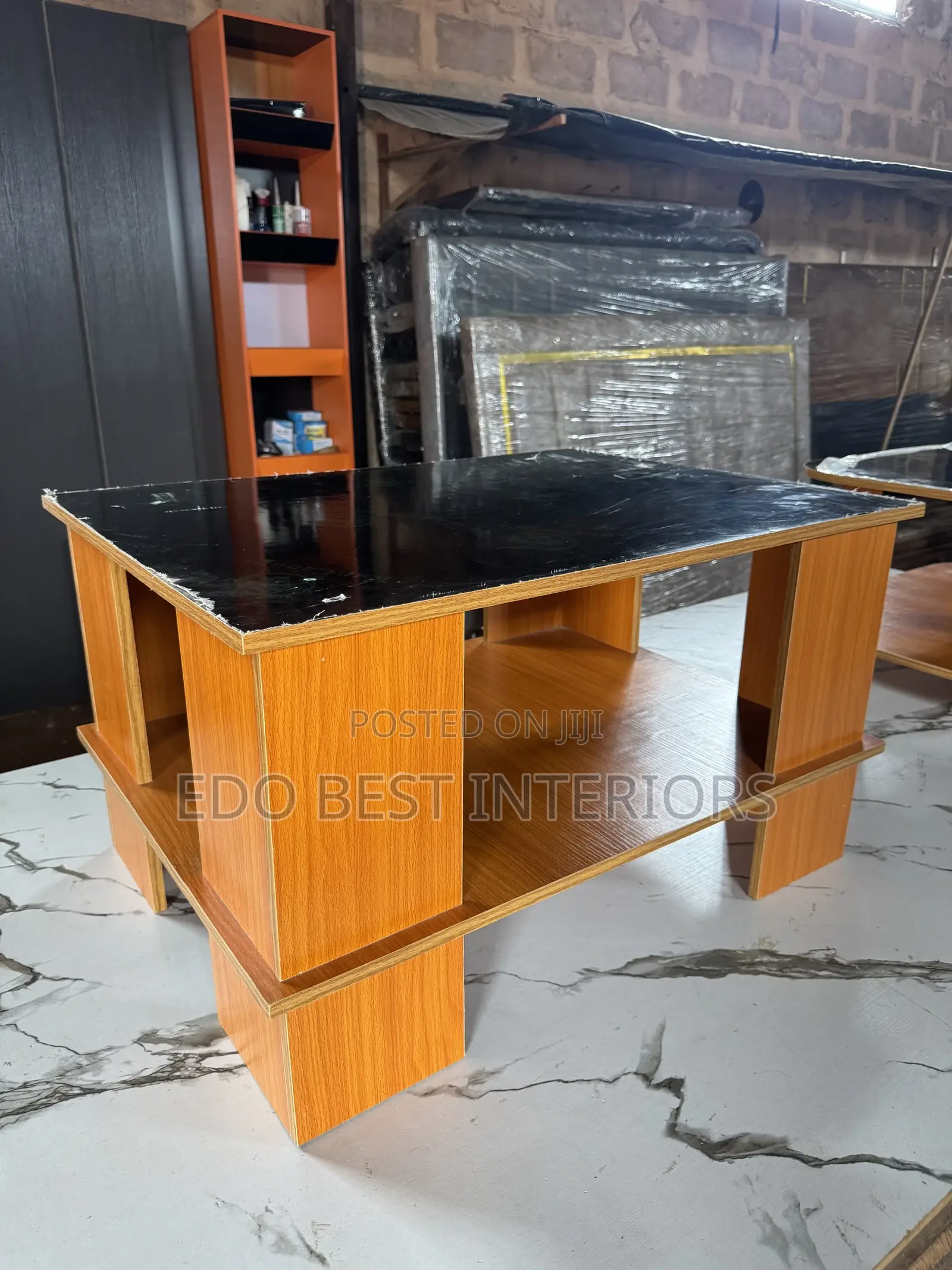 SM Center Table