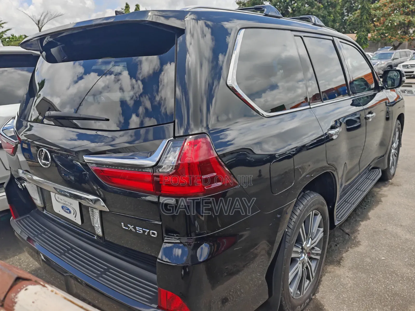 Lexus LX 2016 Black