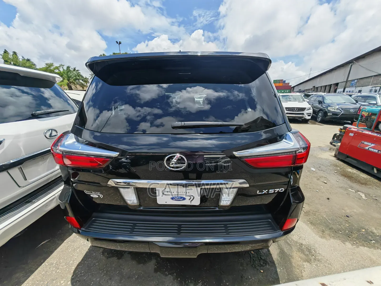 Lexus LX 2016 Black