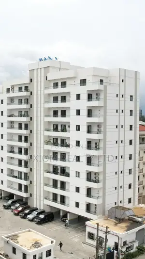 3bdrm Apartment in Banana Island for rent
