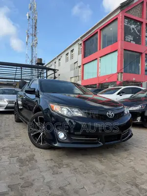 Toyota Camry 2014 Black