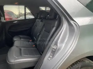 Mercedes-Benz M Class ML 350 4Matic 2012 Gray