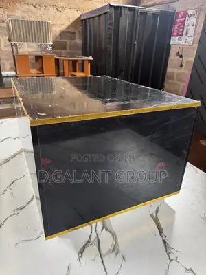 All Edged Silled Coffee Table