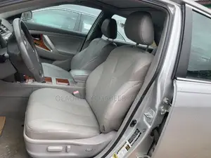 Toyota Camry 2.4 XLE 2008 Silver