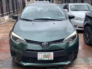 Toyota Corolla 2014 Green