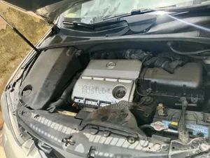 Lexus RX 330 2004 Gold