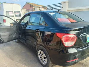 Hyundai Xcent 2014 Black
