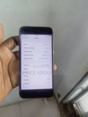 Apple iPhone 7 32 GB Black