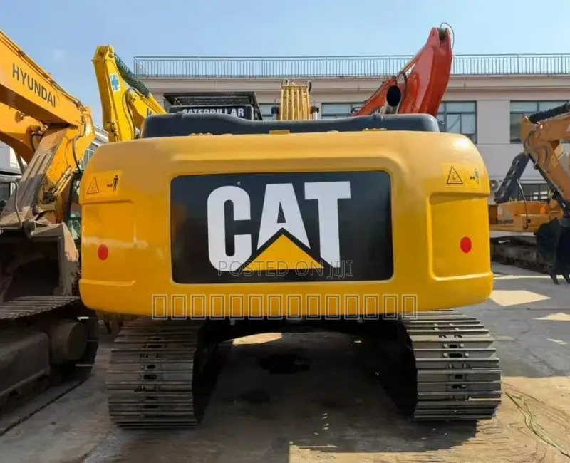 Good Condition Caterpillar 320D2L