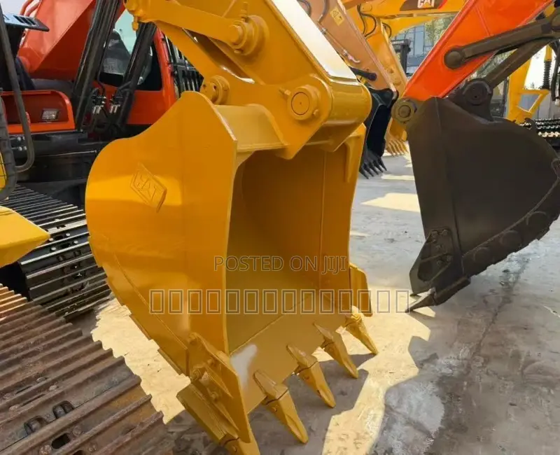 Good Condition Caterpillar 320D2L
