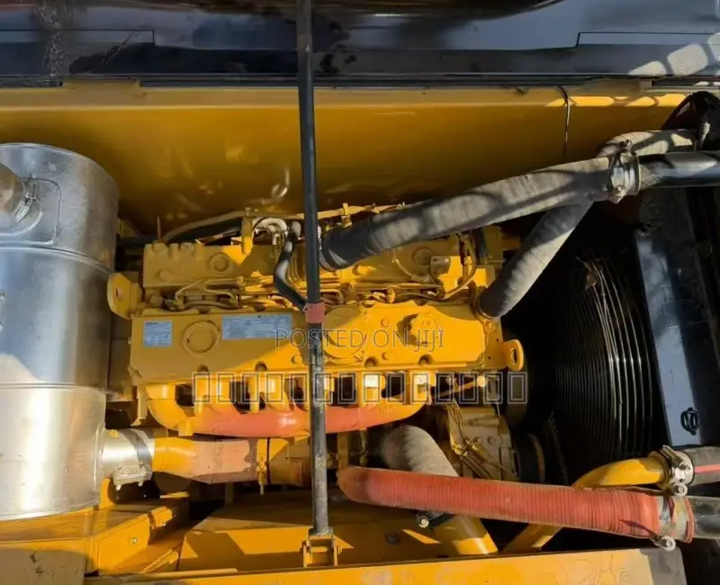 Good Condition Caterpillar 320D2L