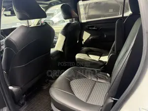 Toyota Highlander XSE AWD 2023 White
