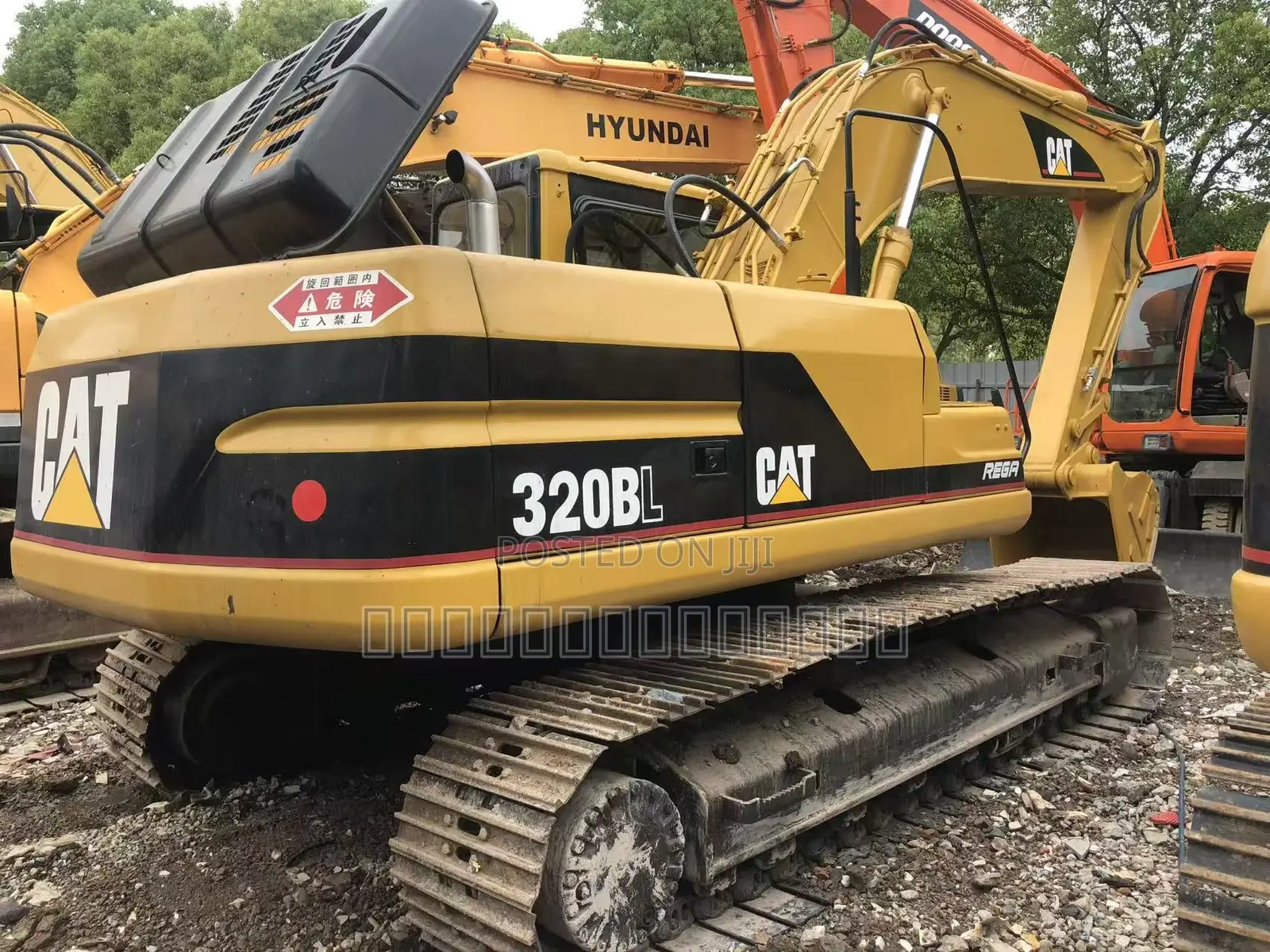 Used Good Condition 320BL