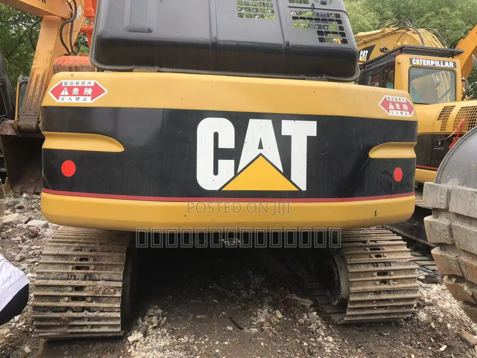 Used Good Condition 320BL
