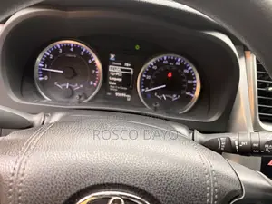 Toyota Highlander LE 2019 Gray