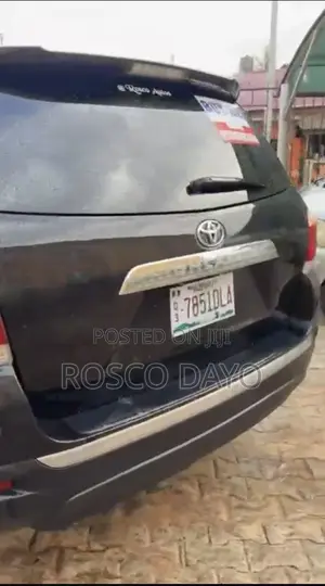 Toyota Highlander 2012 Black