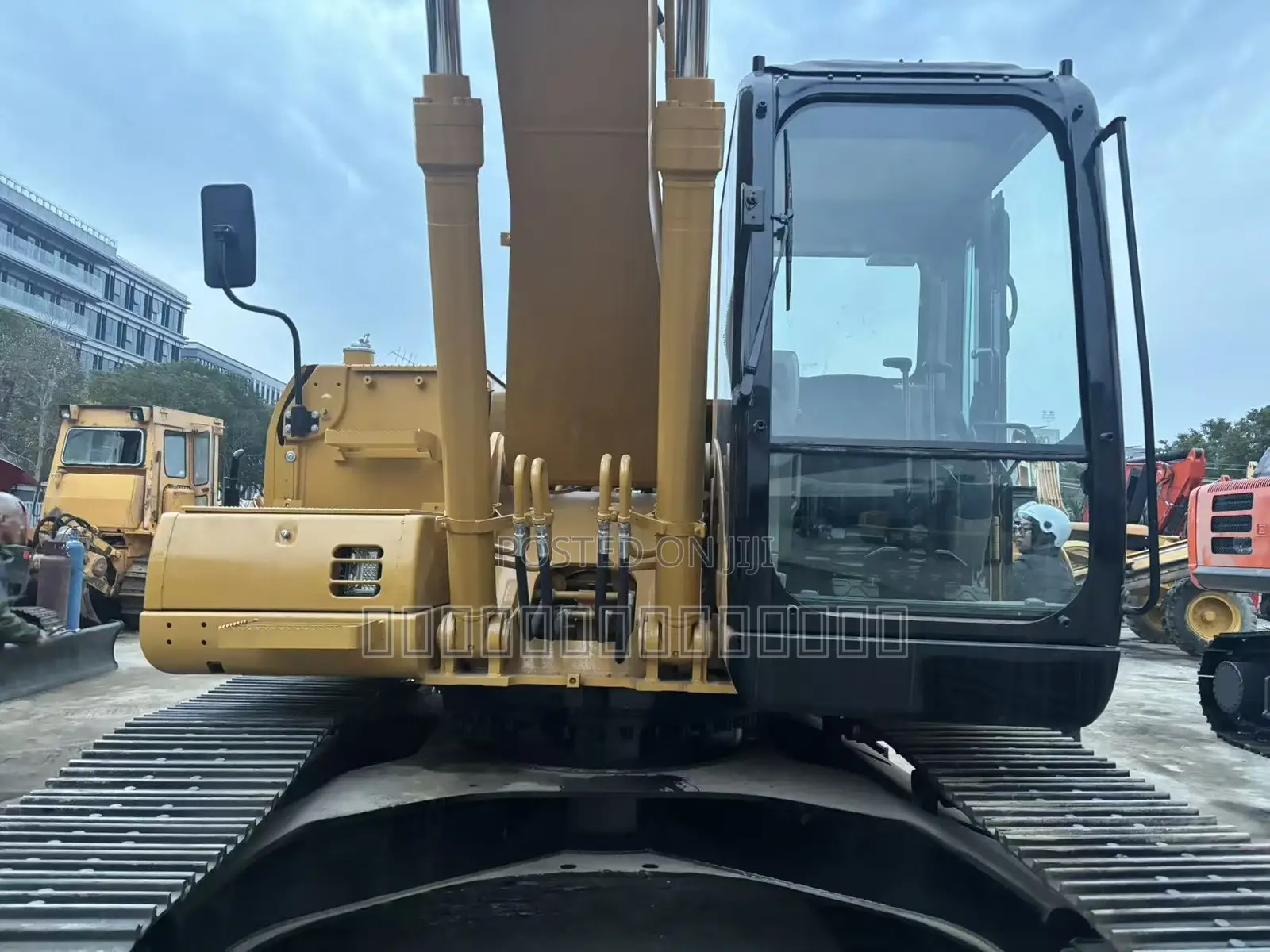 Used Caterpillar 320c