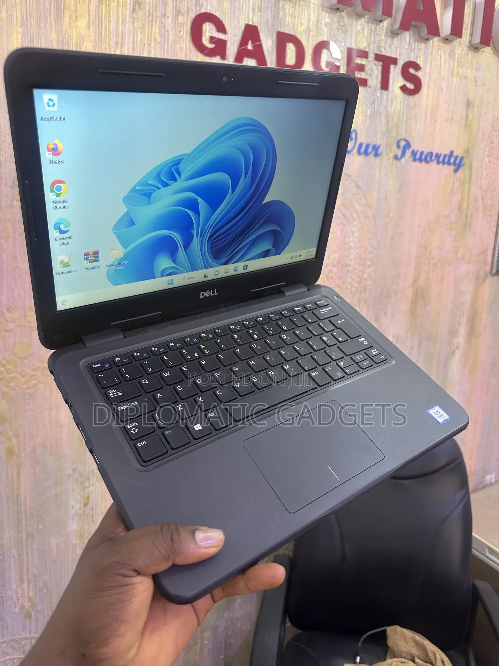 Laptop Dell Latitude 3310 4GB Intel Core i3 SSD 128GB