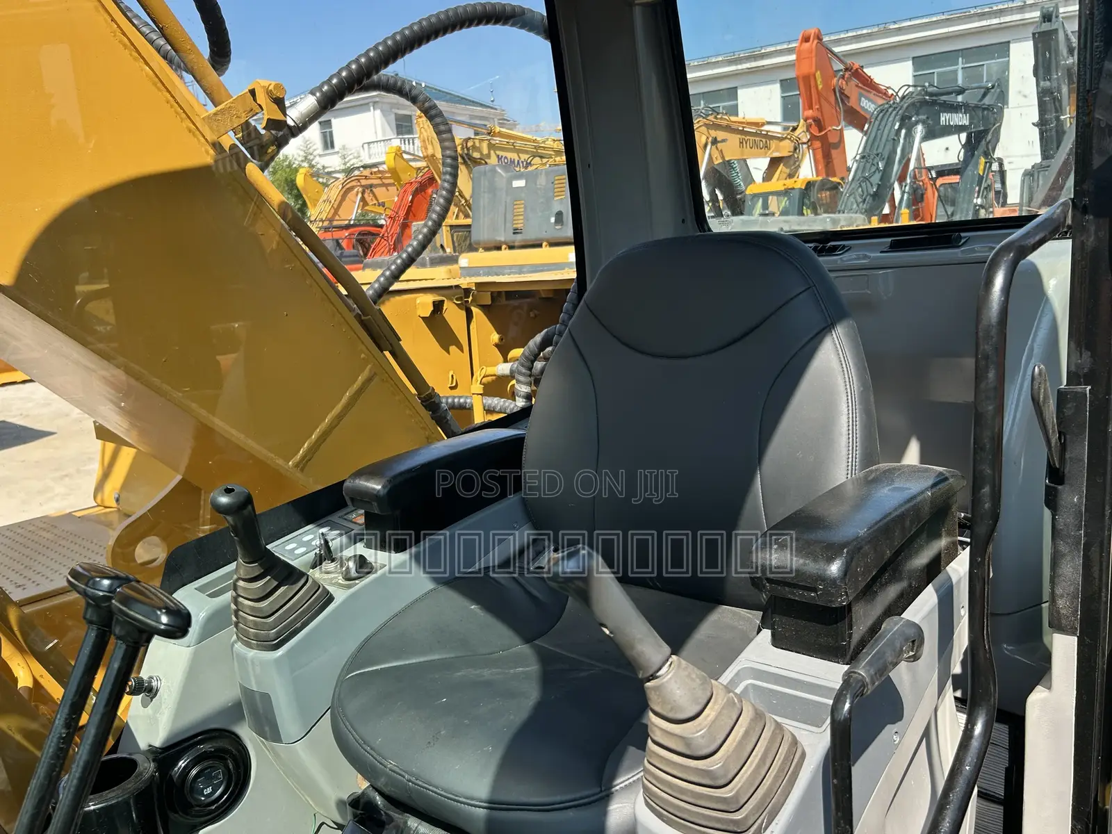 Used Good Condition Caterpillar 320cl