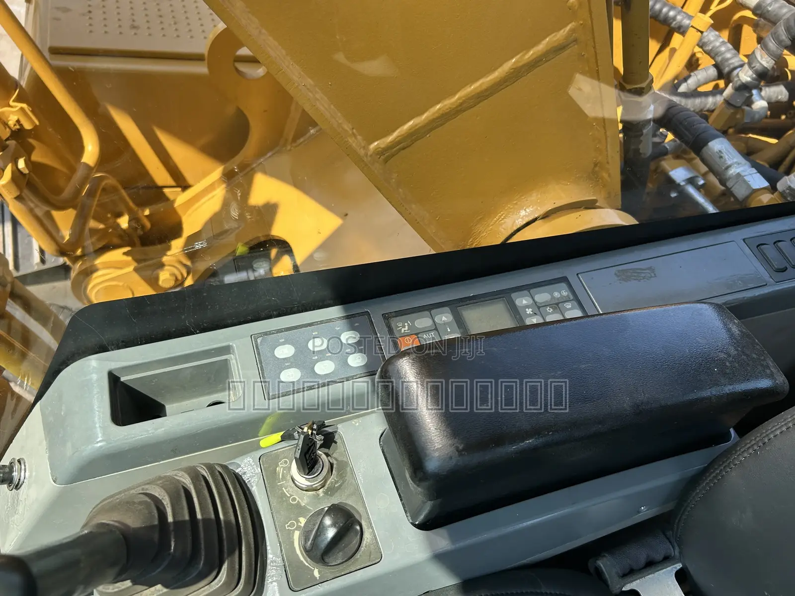 Used Good Condition Caterpillar 320cl