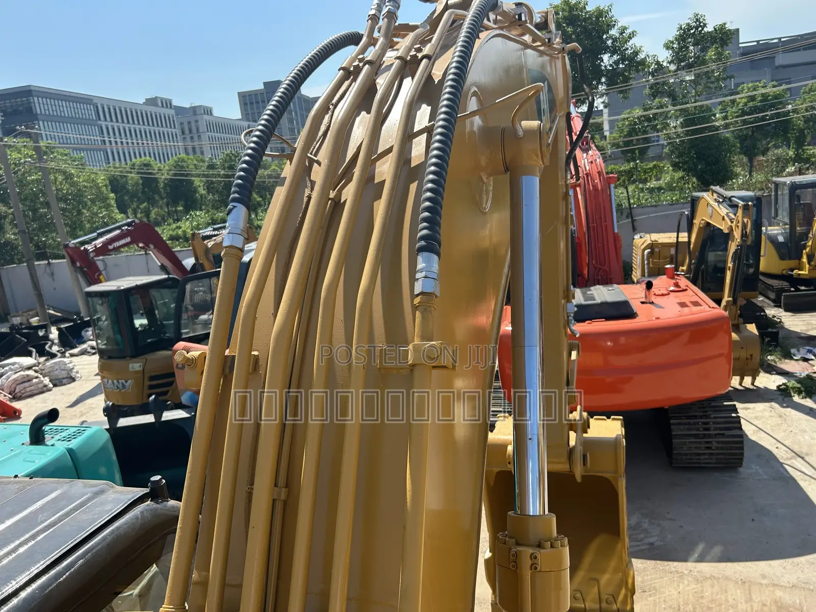 Used Good Condition Caterpillar 320cl