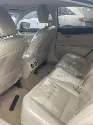 Lexus ES 350 FWD 2016 White