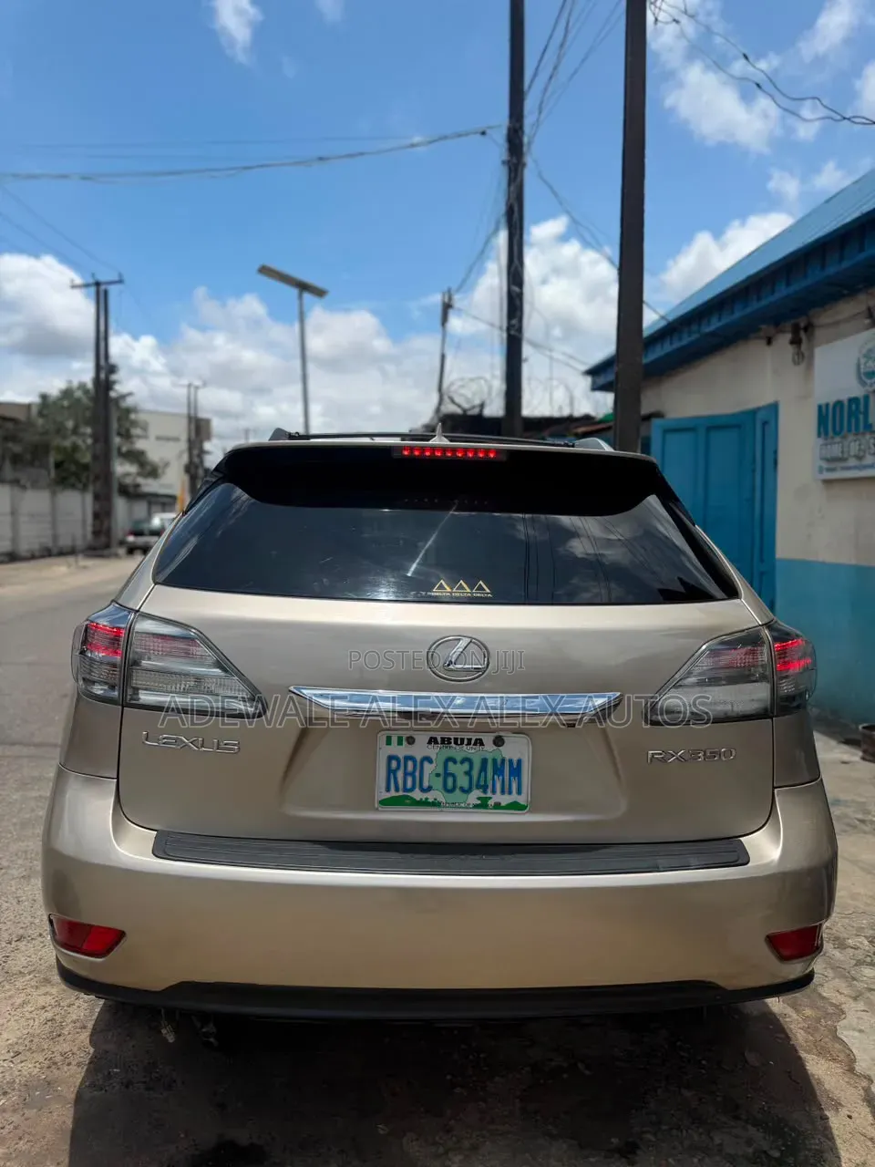 Lexus RX 2012 Gold