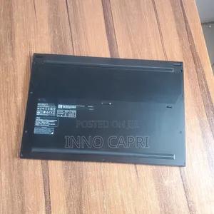 Laptop MSI GS66 Stealth 10UE 16GB Intel Core i7 SSD 1T