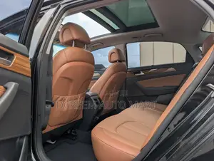 Hyundai Sonata Limited w/Brown Leather 4dr Sedan (2.4L 4cyl 6A) 2015