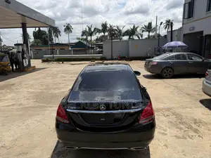 Mercedes-Benz C300 Base 4Matic Sedan AWD (2.0L 4cyl 7A) 2016 Black