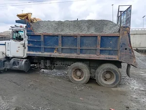 Chippings Stone