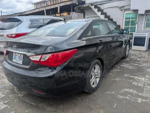 Hyundai Sonata 2012 Black